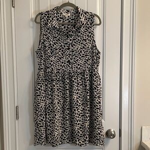 Umgee Black and Cream Patterned Dress with pockets.